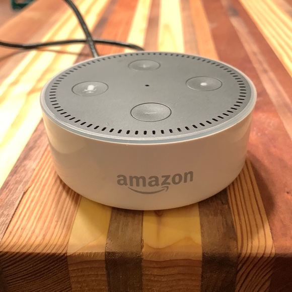 2/$45 LIKE NEW!! Amazon Alexa Echo Dot Voice Control‼️ - Picture 1 of 3